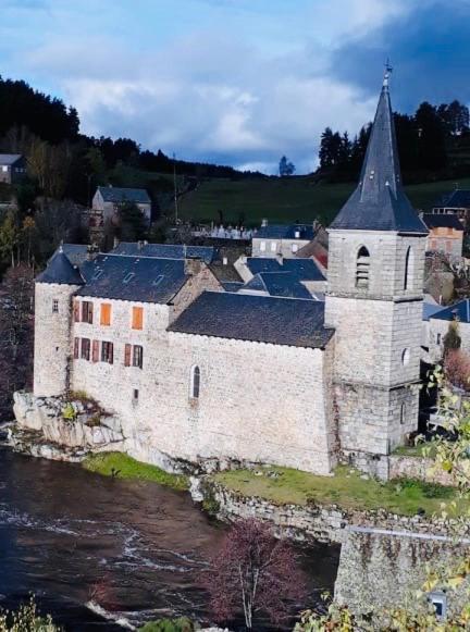Chez Prosper Fournels